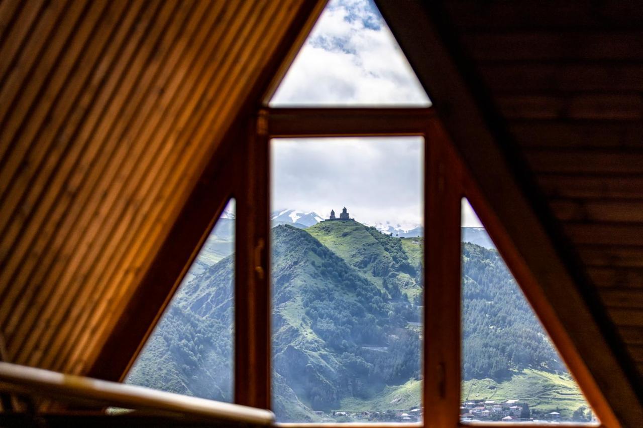 Hotel Graf Kazbegi Esterno foto