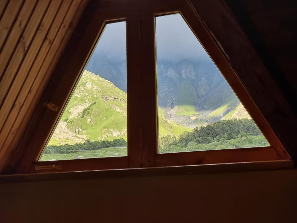 Hotel Graf Kazbegi Esterno foto