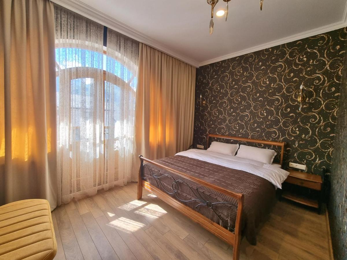 Hotel Graf Kazbegi Esterno foto