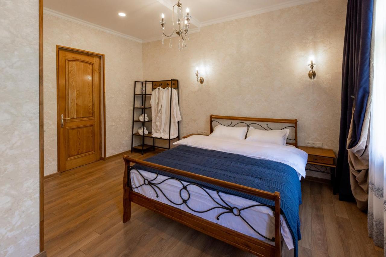 Hotel Graf Kazbegi Esterno foto