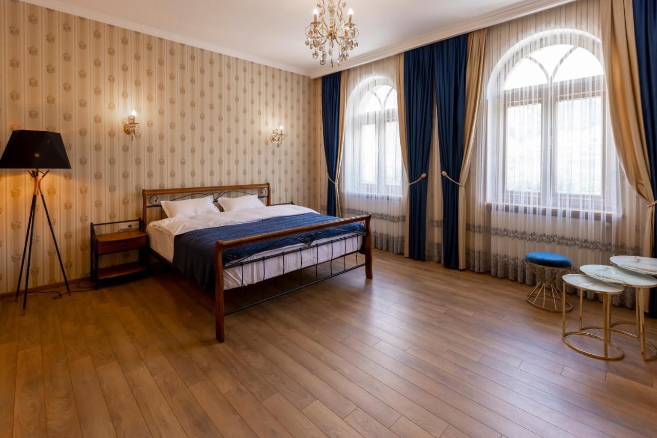 Hotel Graf Kazbegi Esterno foto