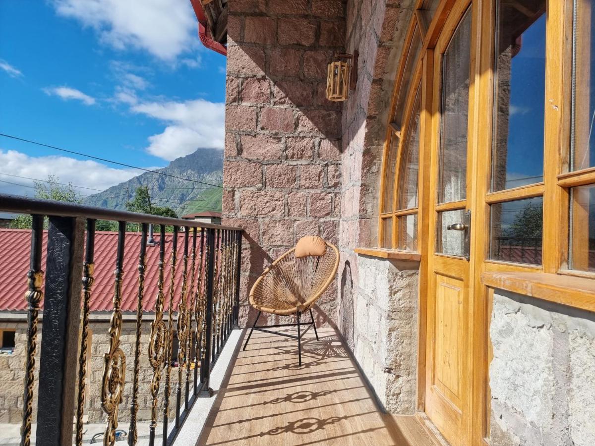 Hotel Graf Kazbegi Esterno foto