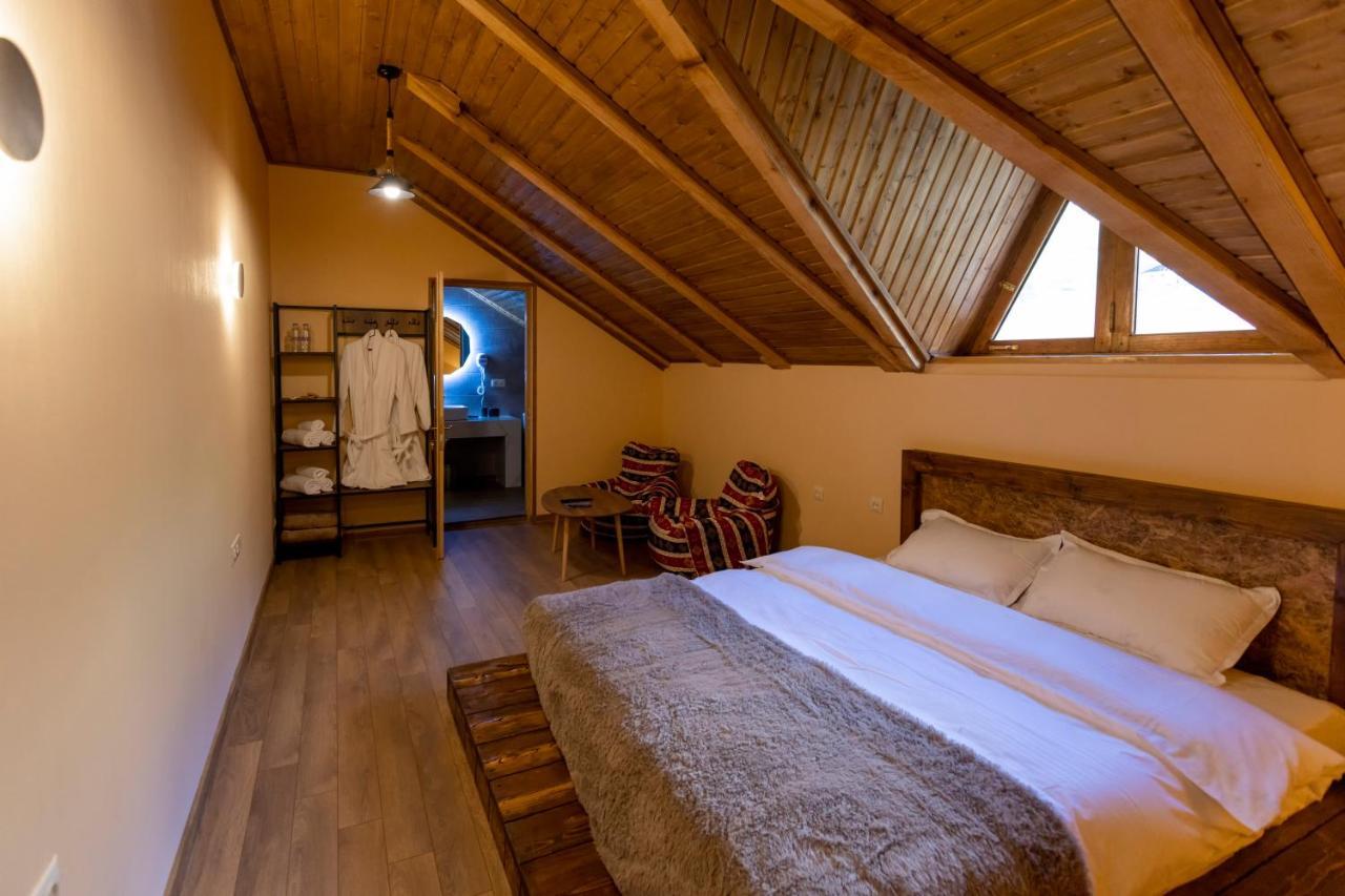 Hotel Graf Kazbegi Esterno foto