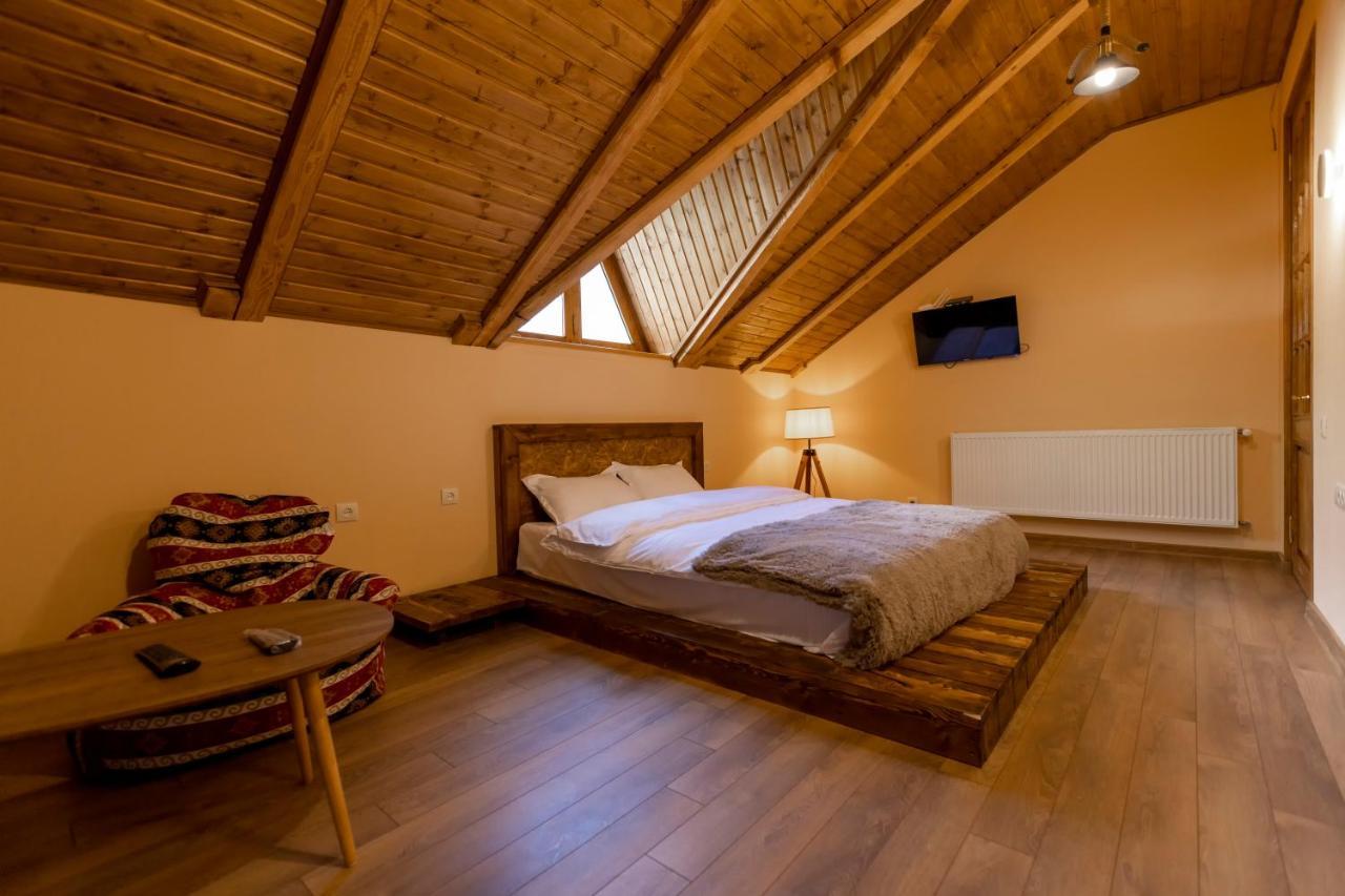 Hotel Graf Kazbegi Esterno foto