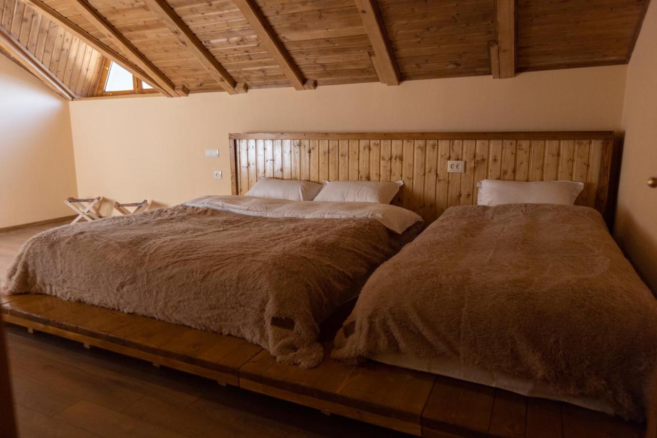 Hotel Graf Kazbegi Esterno foto