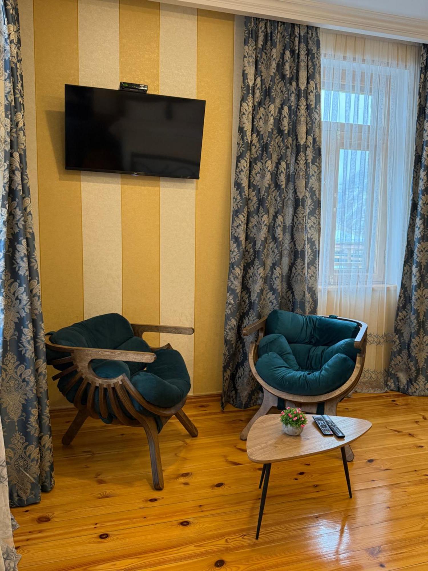 Hotel Graf Kazbegi Esterno foto